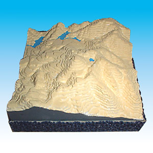 �������R